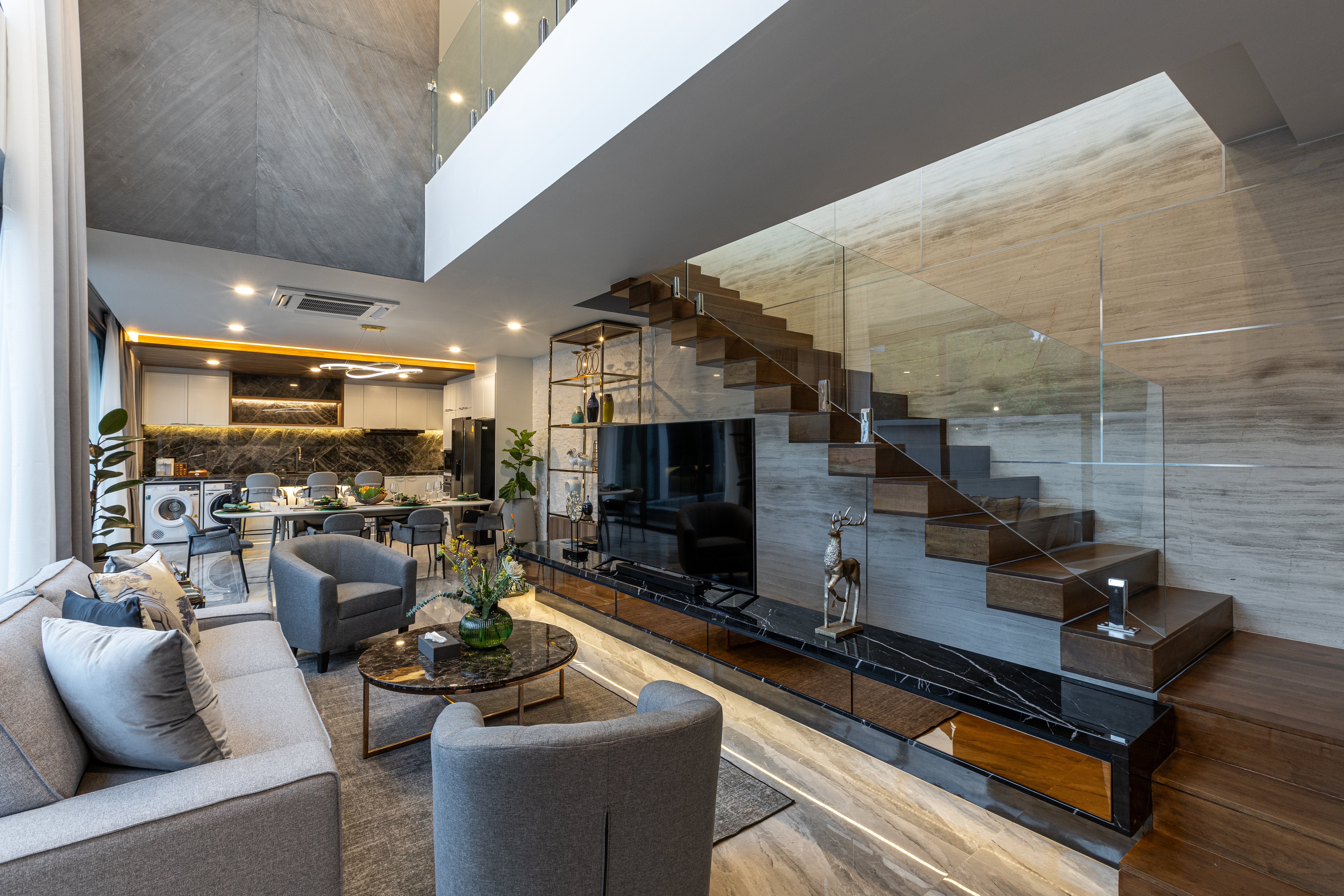 Mandla Revelle Villa 32